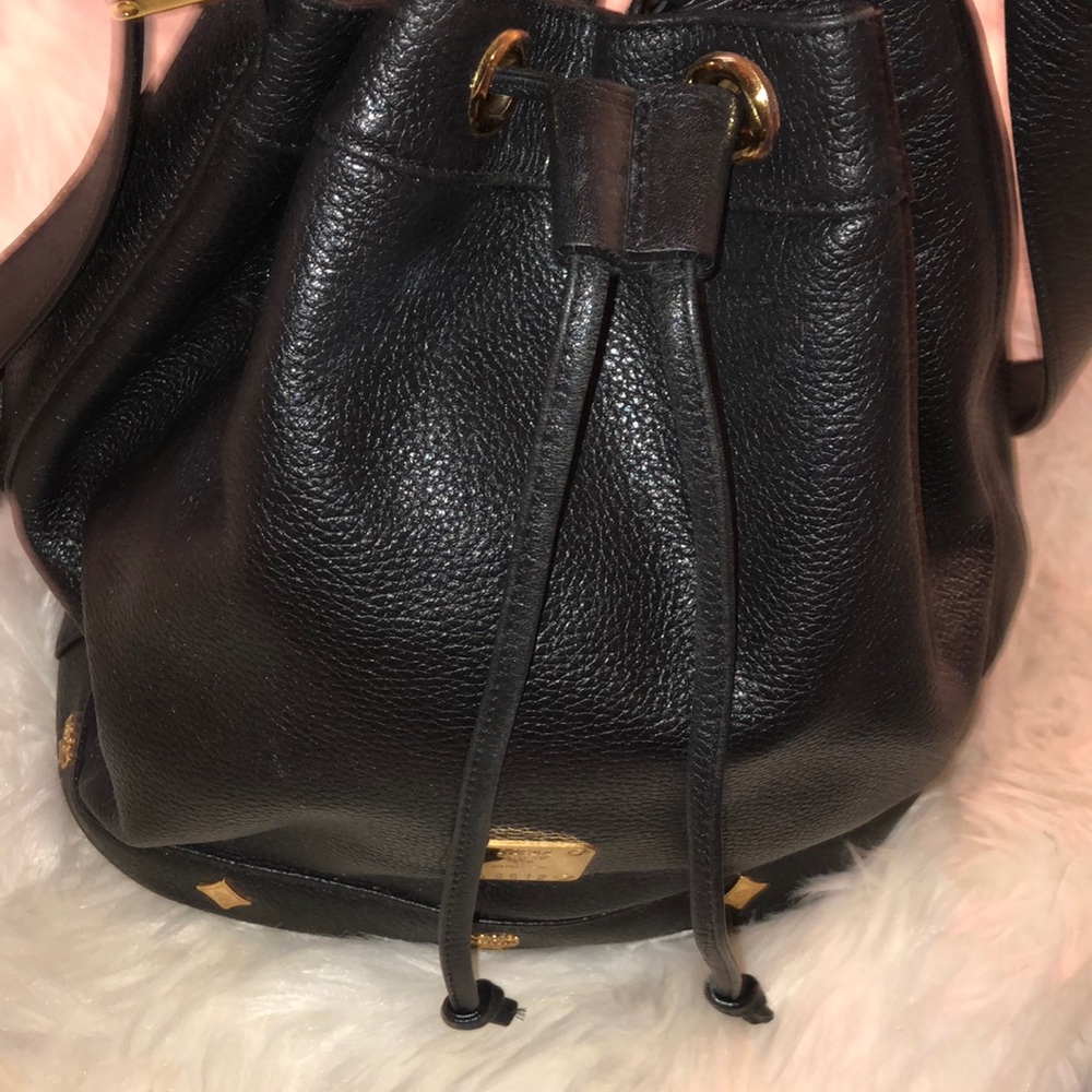 Mcm bucket bag Leather